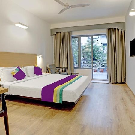 Itsy By Treebo - Vashistha Hotel Hyderabad Eksteriør billede