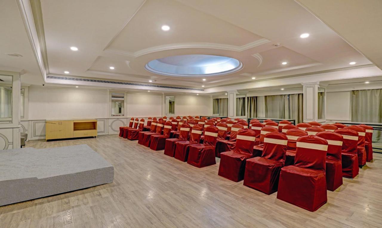 Itsy By Treebo - Vashistha Hotel Hyderabad Eksteriør billede