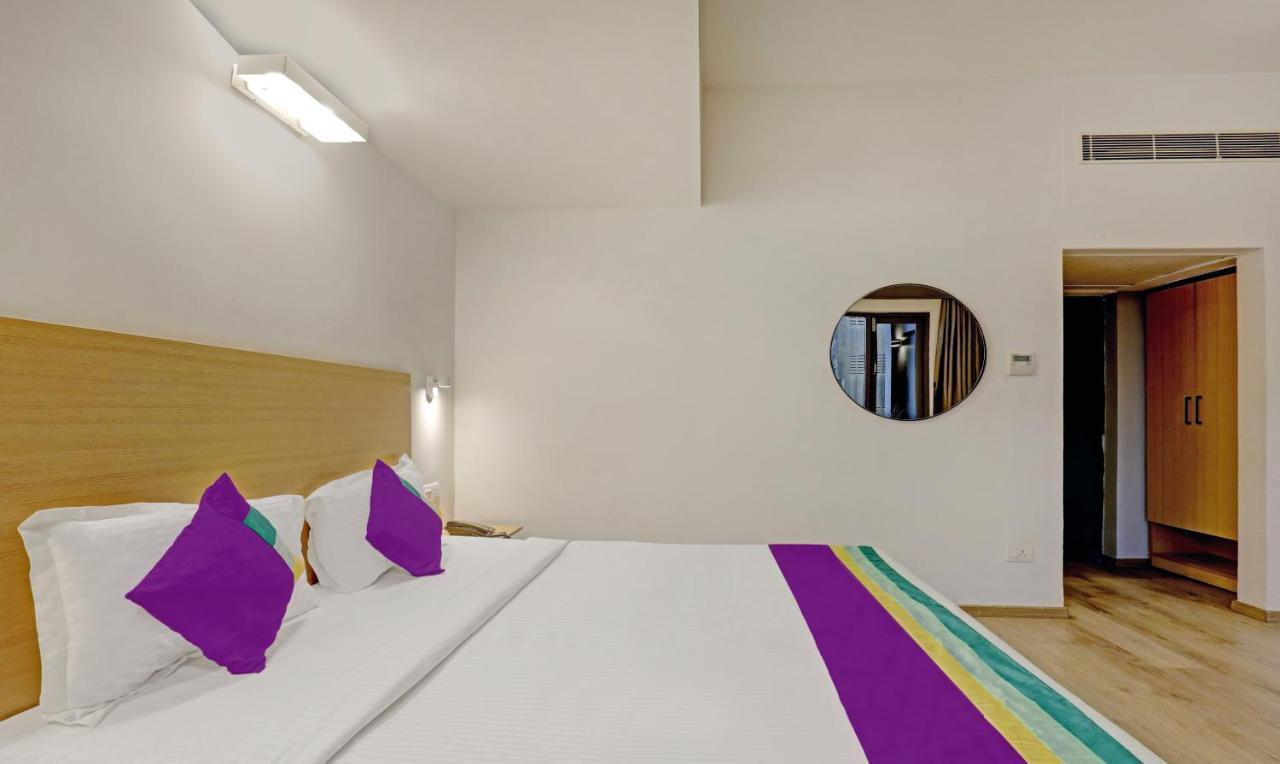 Itsy By Treebo - Vashistha Hotel Hyderabad Eksteriør billede